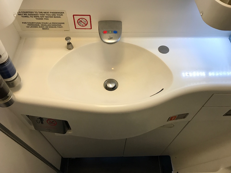 Air Canada 777 Business Class Lavatory