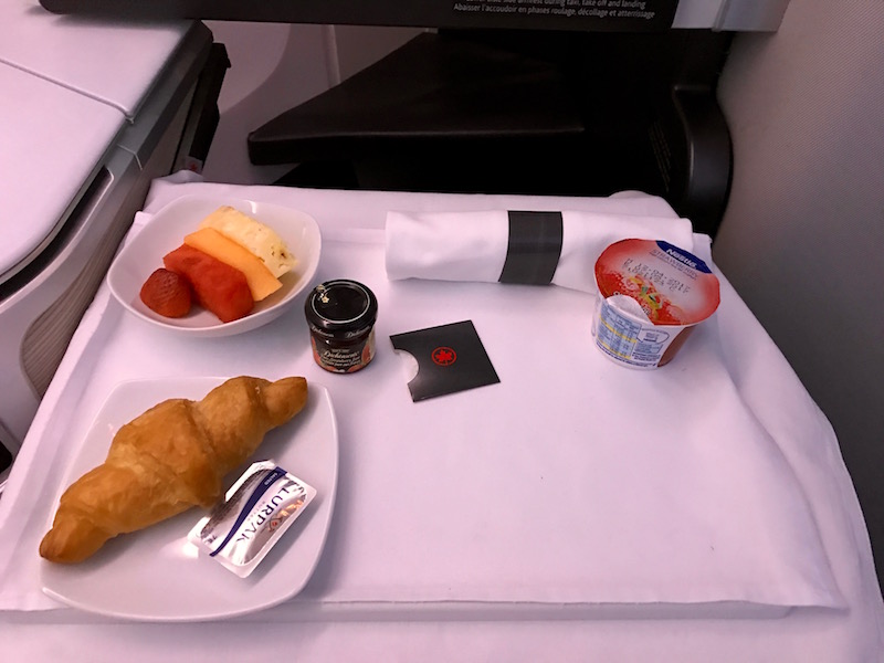 Breakfast Service - Croissant, Yogurt And Fruit 