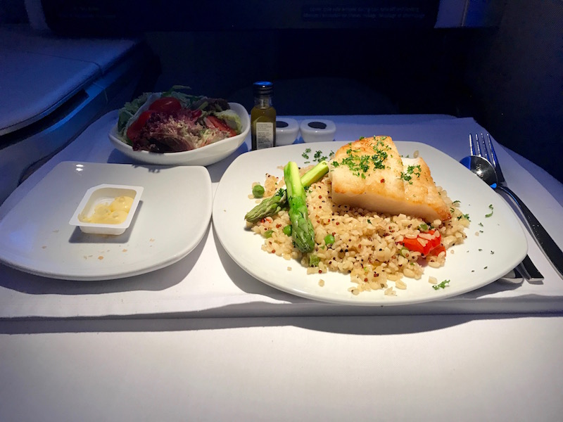 Pan-Fried Halibut With Quinoa And Asparagus 