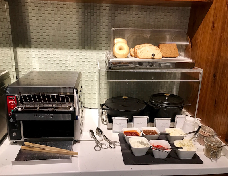 Breakfast Buffet - Bread And Warm Items 