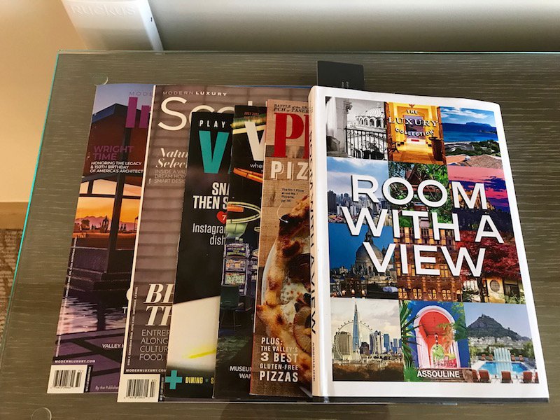 Living Room Magazine Selection 