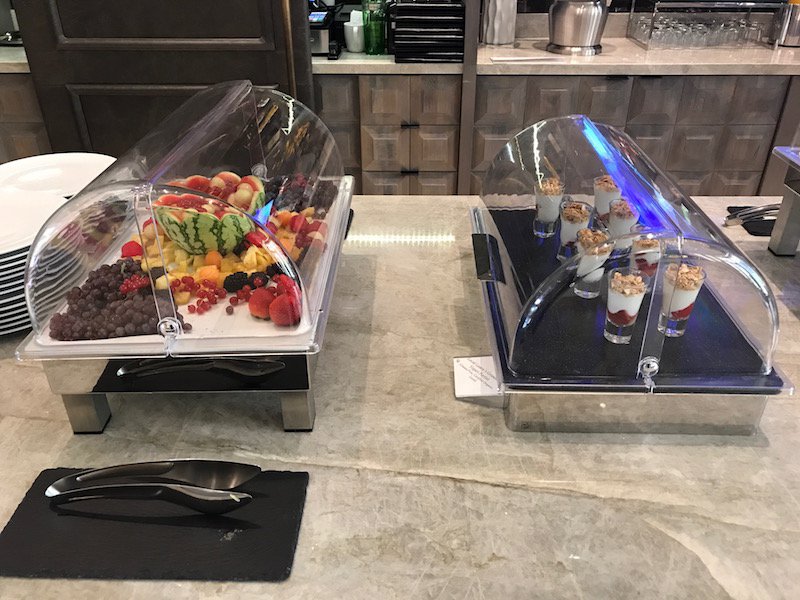 Continental Breakfast - Fruit And Yogurt