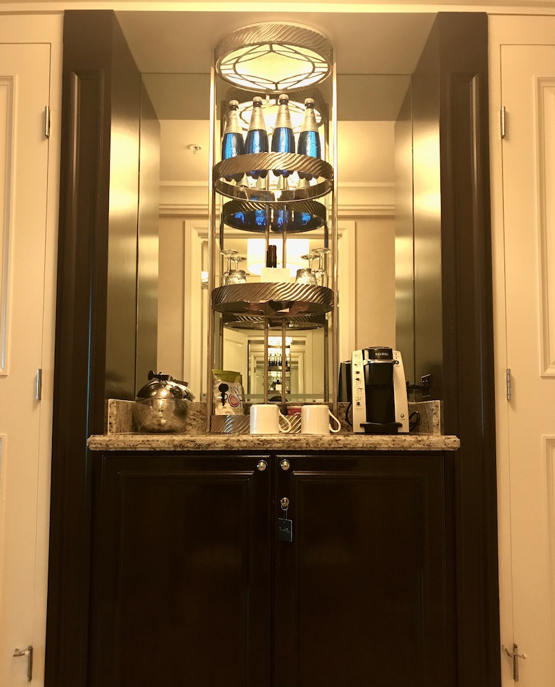 In-Room Minibar 