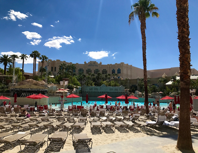 Mandalay Bay Wave Pool 