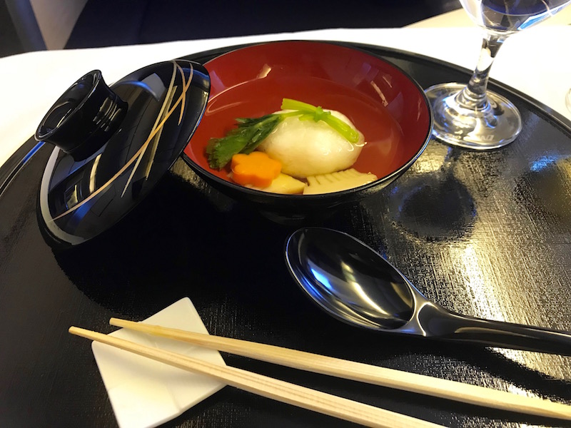 Clear Soup With Scallop Fishcake