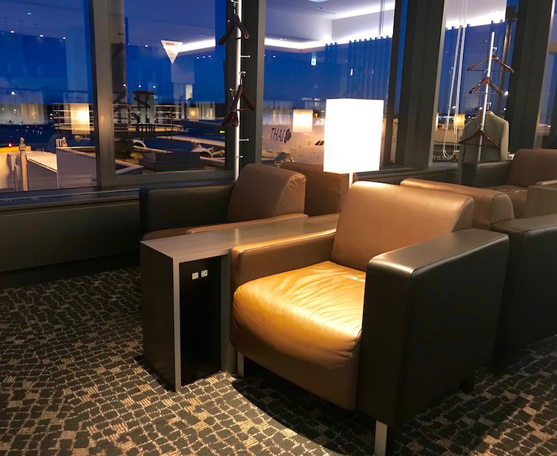 ANA First Class Lounge Tokyo Narita Seating