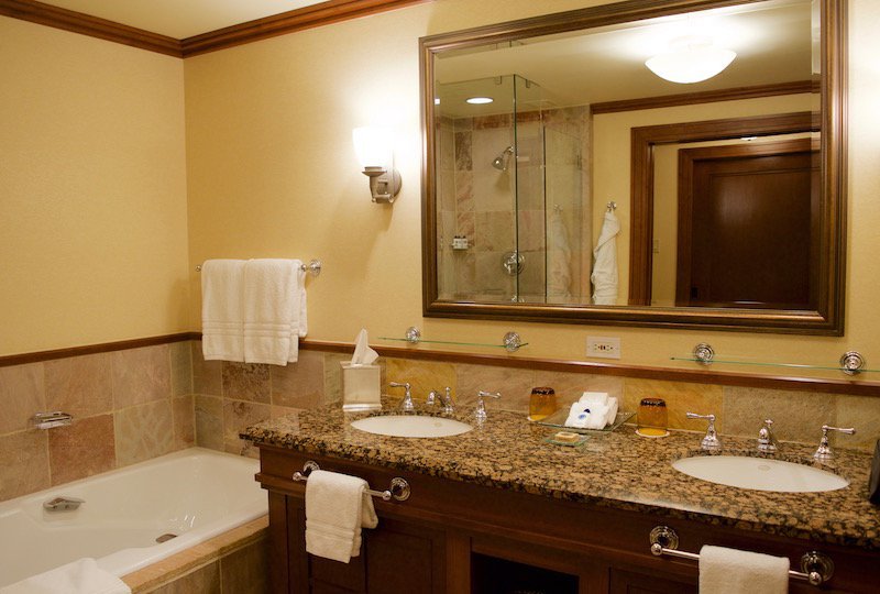 Four Seasons Resort Whistler Premier Suite Bathroom 