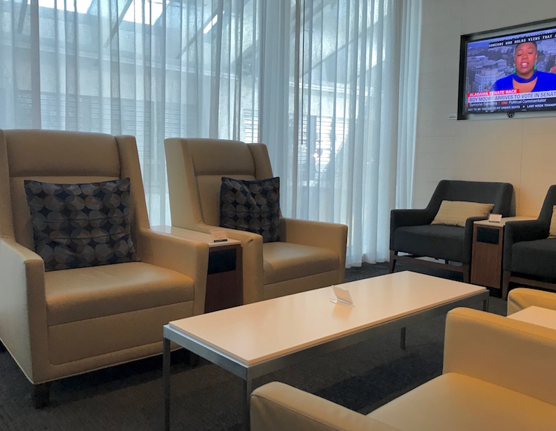 Star Alliance First Class Lounge LAX