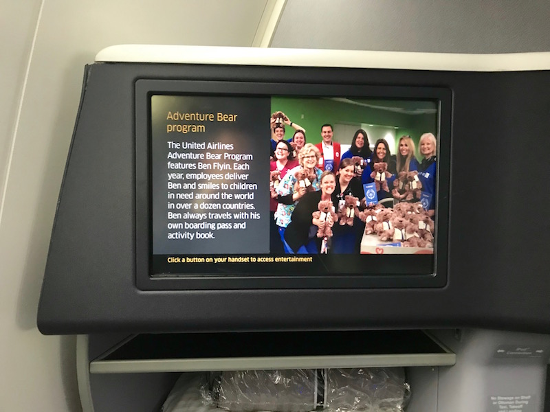 United Airlines Boeing 787 Business Class In-Flight Entertainment 