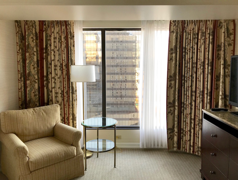 Four Seasons Hotel Vancouver Executive Junior Suite Bedroom Sitting Area