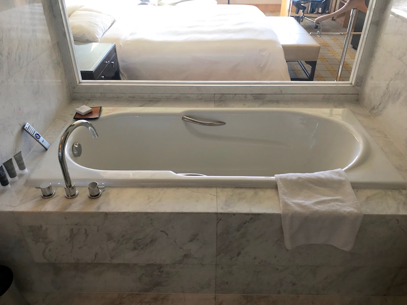 JW Marriott Beijing Executive Level Room Tub