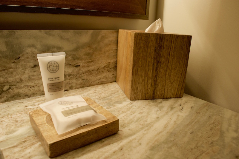 Bathroom Amenities 